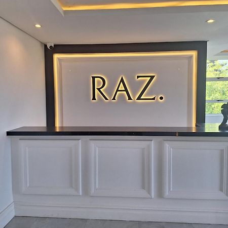 Zar Hotel Amanzimtoti Eksteriør bilde