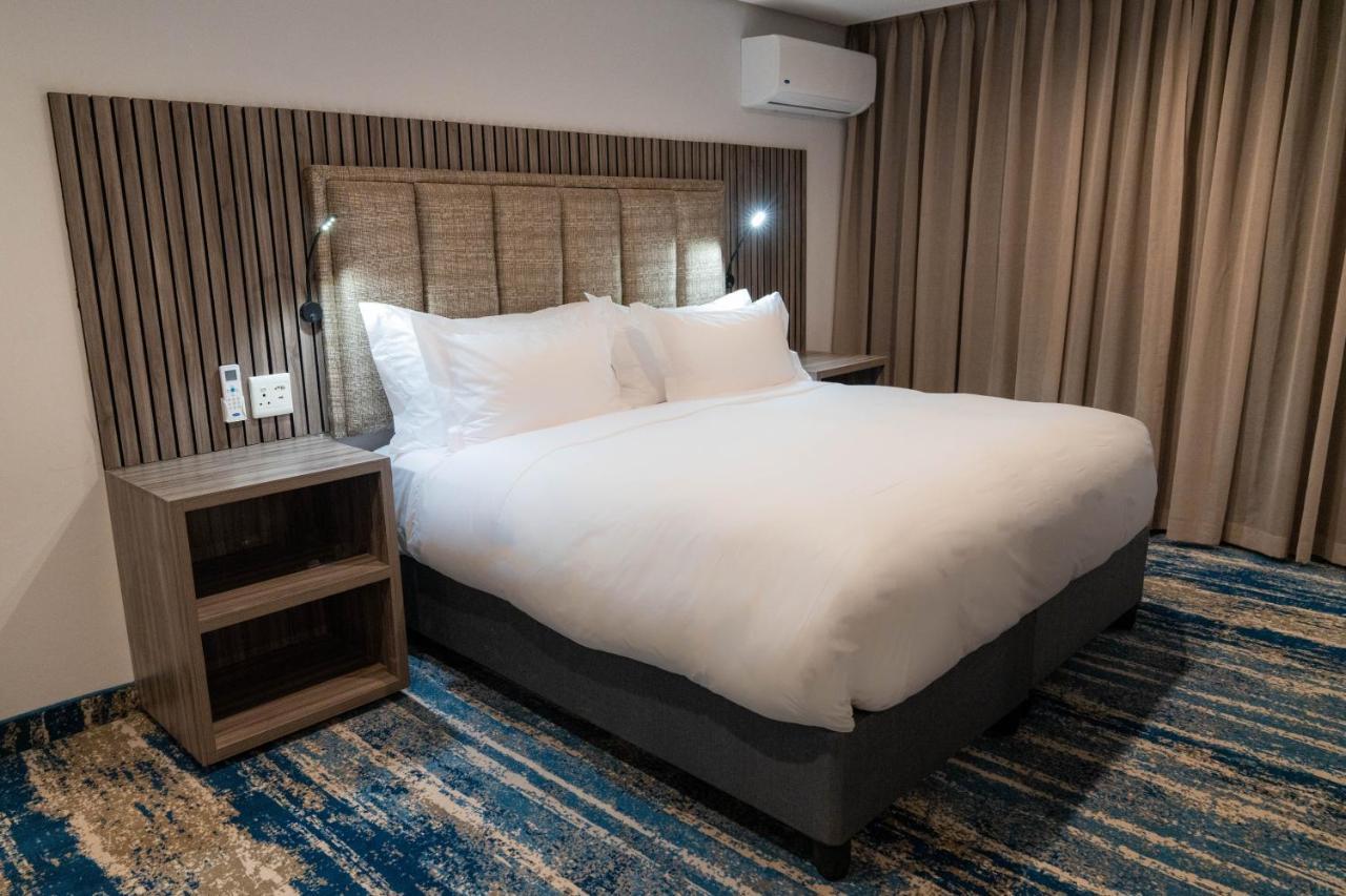 Zar Hotel Amanzimtoti Eksteriør bilde